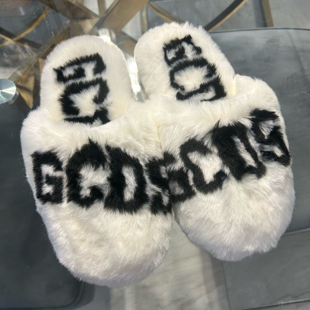 GCDS Logo print faux fur slippers